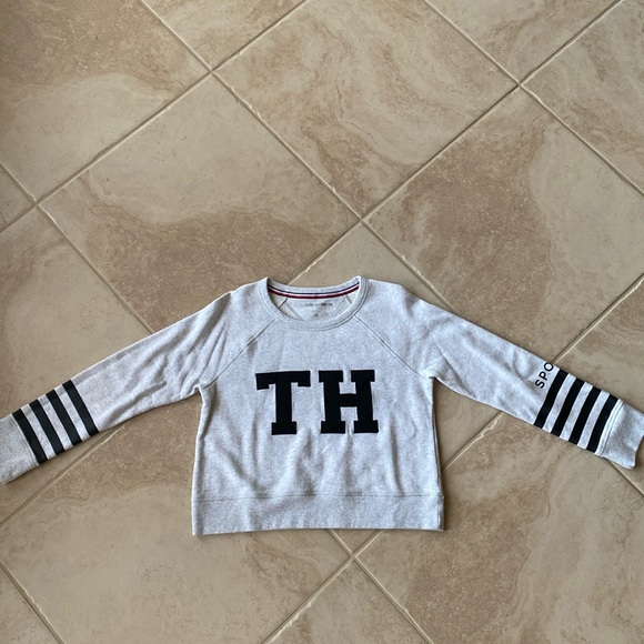 Tommy Hilfiger Tops - Tommy Hilfiger Sport Sweatshirt